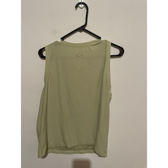 Beyond Yoga Green Workout Tank Top, Medium - Picture 3 of 3